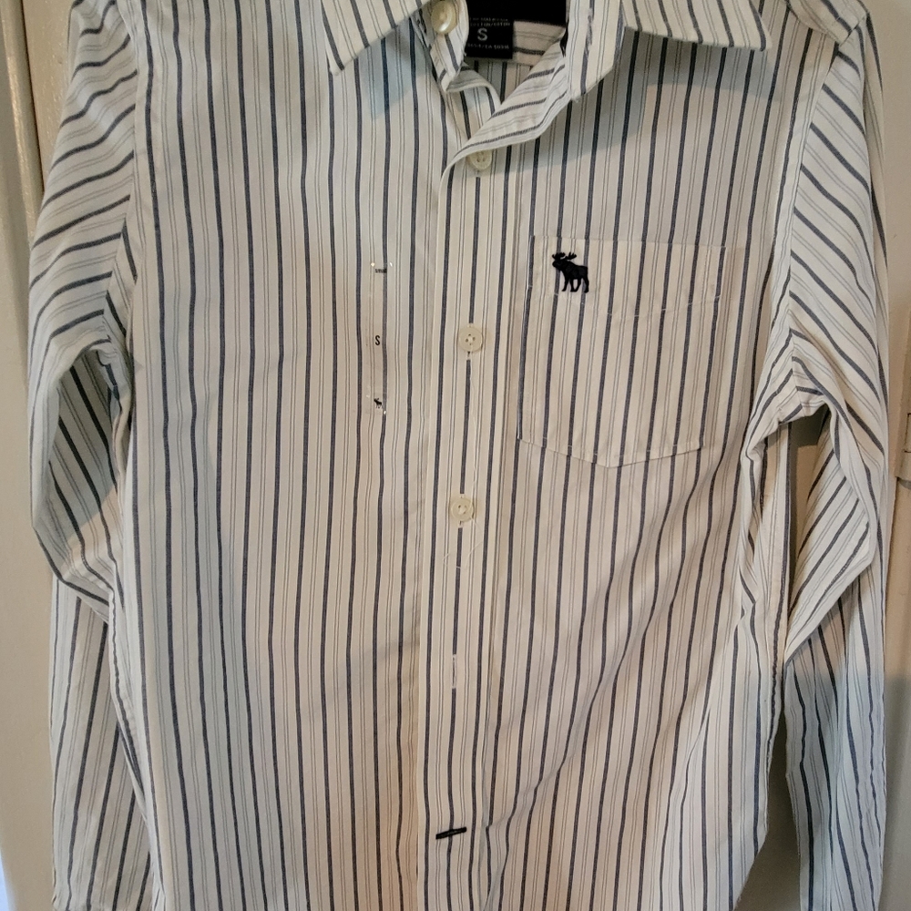 Abercrombie, size SMALL, white/blue stipes Long Sleeve